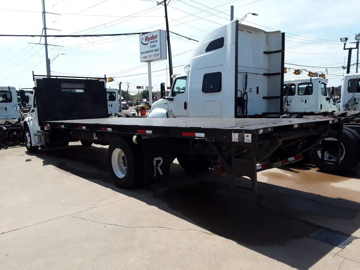 2019 Freightliner M2 106 - image 6