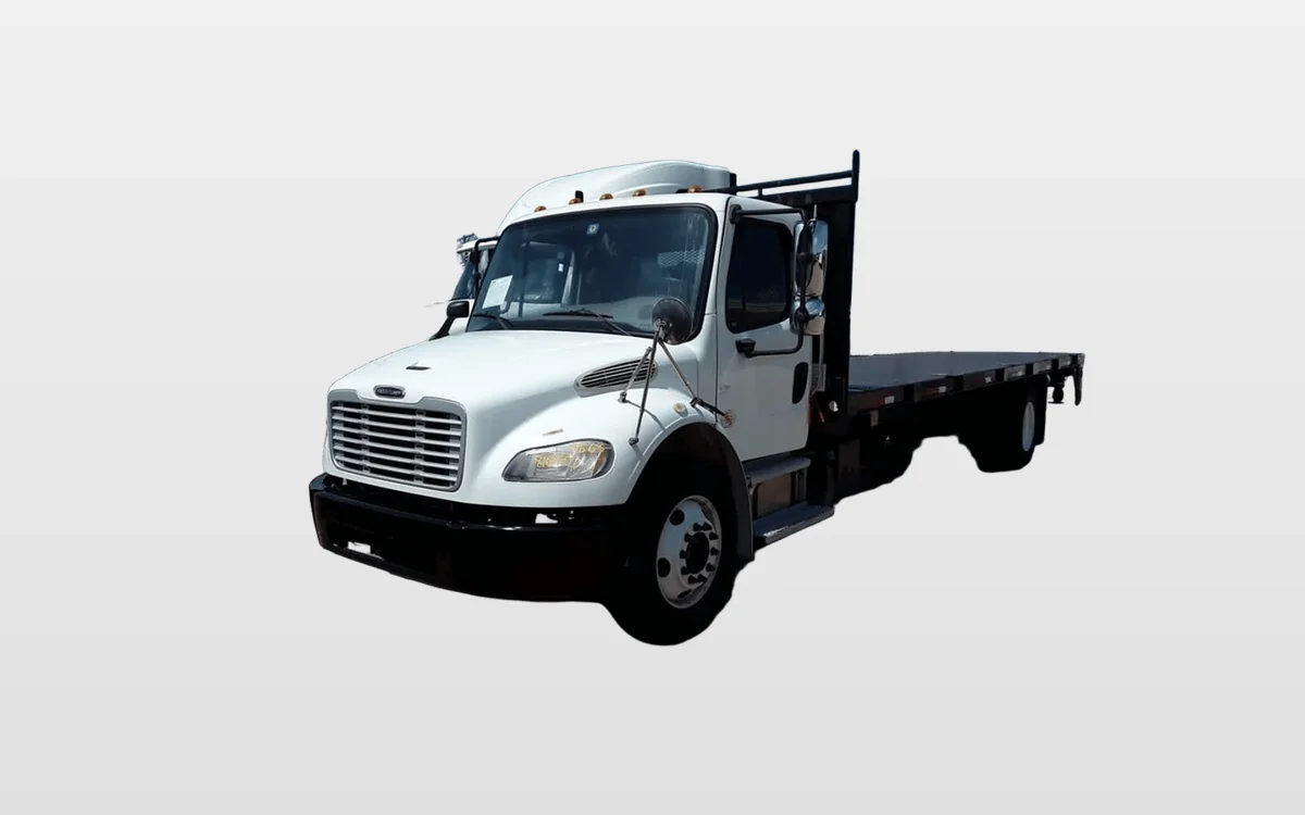 2019 Freightliner M2 106 - image 1