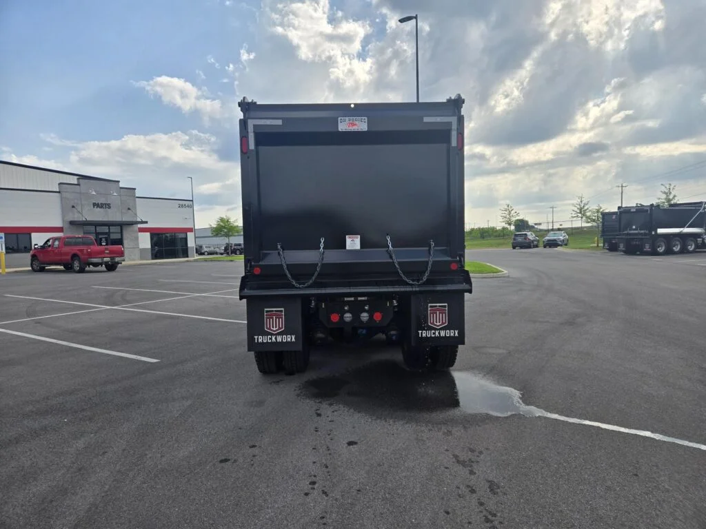 2027 Kenworth T880 in Jackson, MS — photo 7