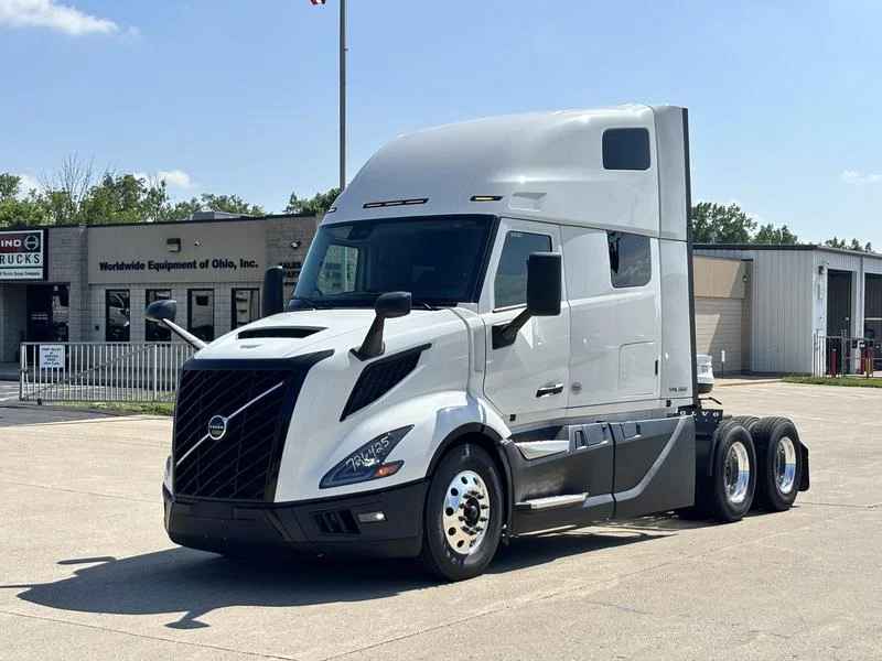 2027 Volvo VNL 660