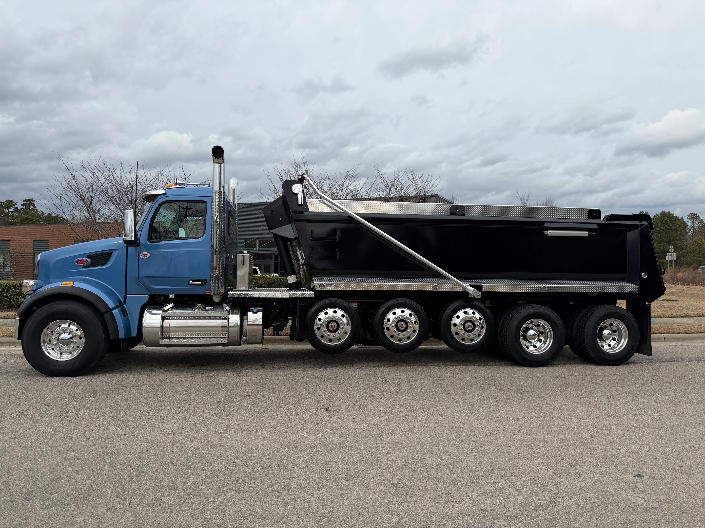 2026 Peterbilt 567 in Greensboro, NC — photo 2