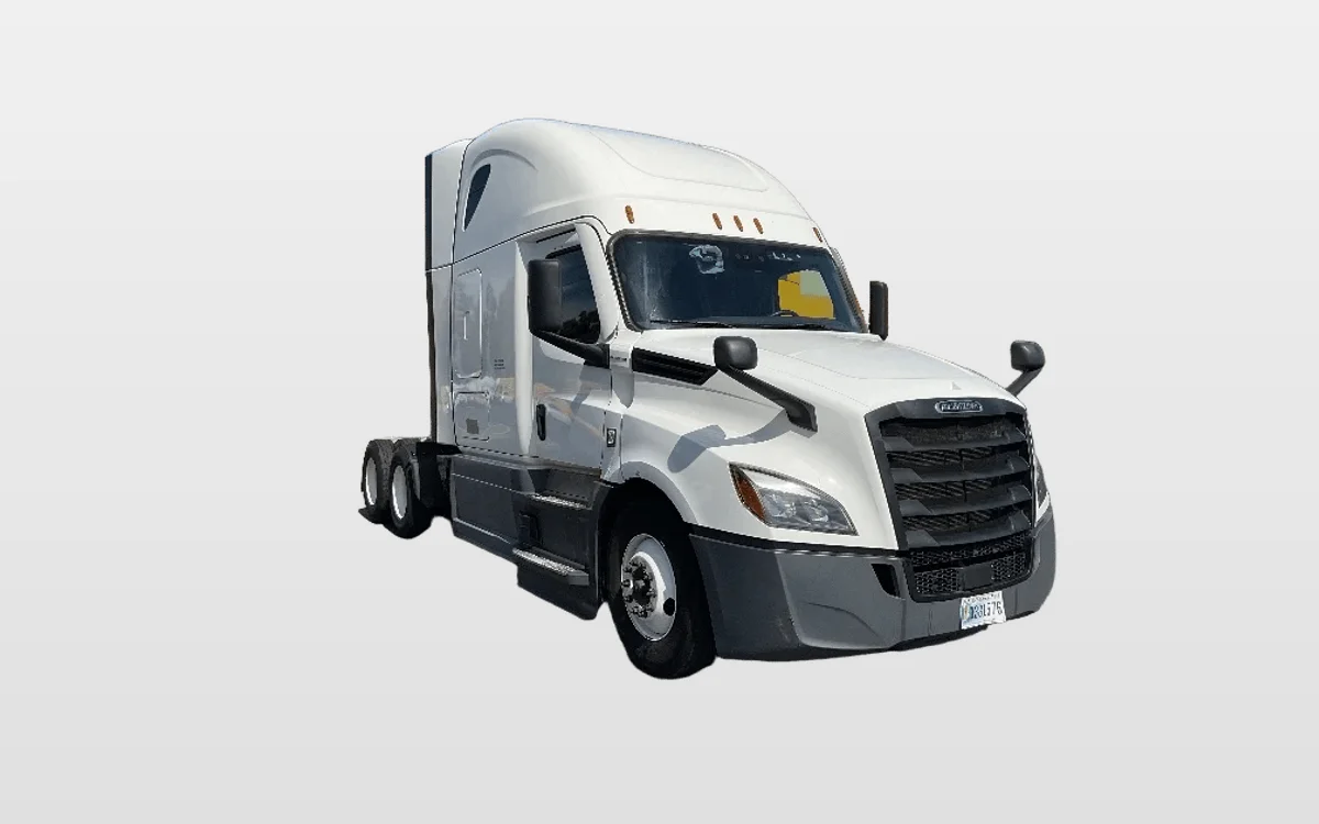 2023 Freightliner Cascadia - image 1