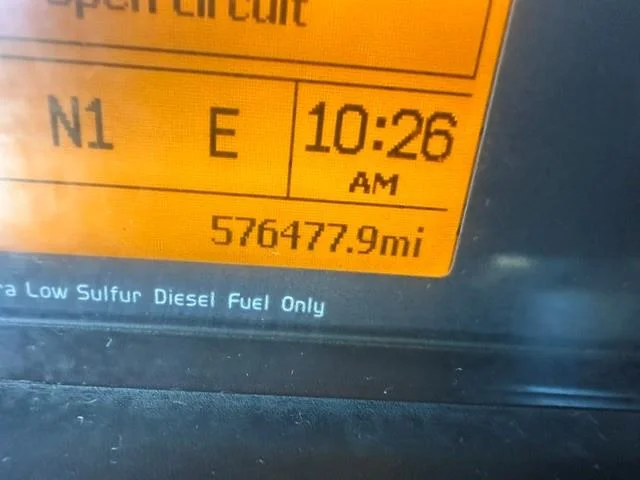 2015 Volvo VNL 300 — photo 17