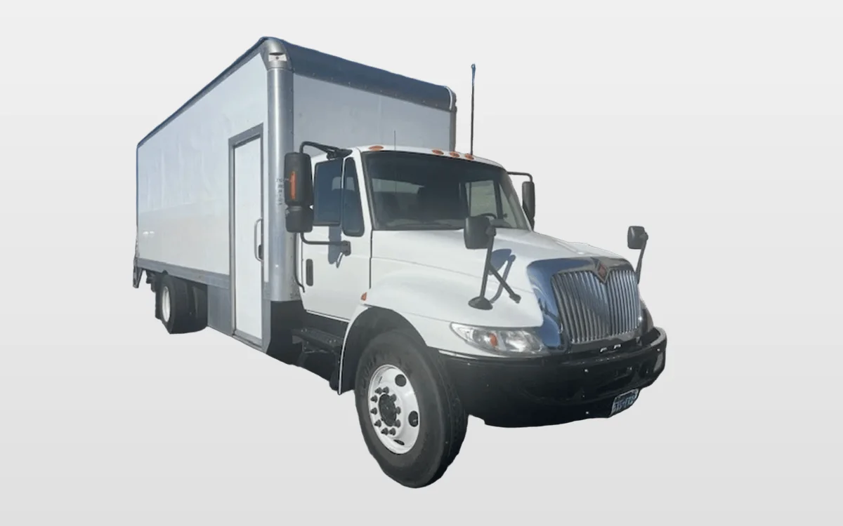 2019 International - image 1