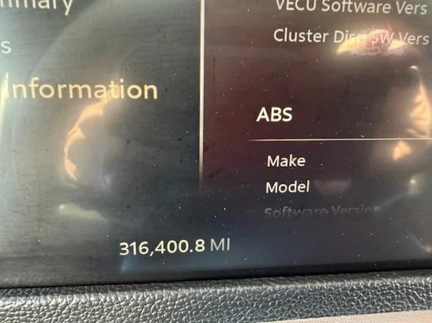 2023 Peterbilt 389 - image 20