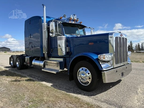 2023 Peterbilt 389 - image 7