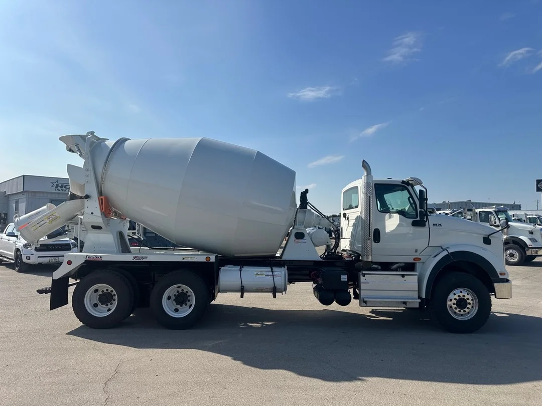 2026 International HX - image 6