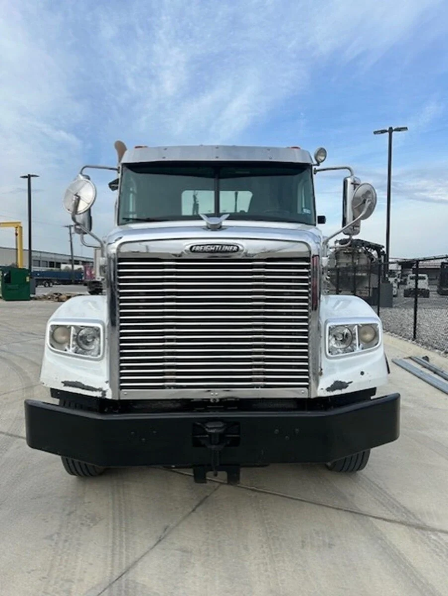 2021 Freightliner 122SD - image 5