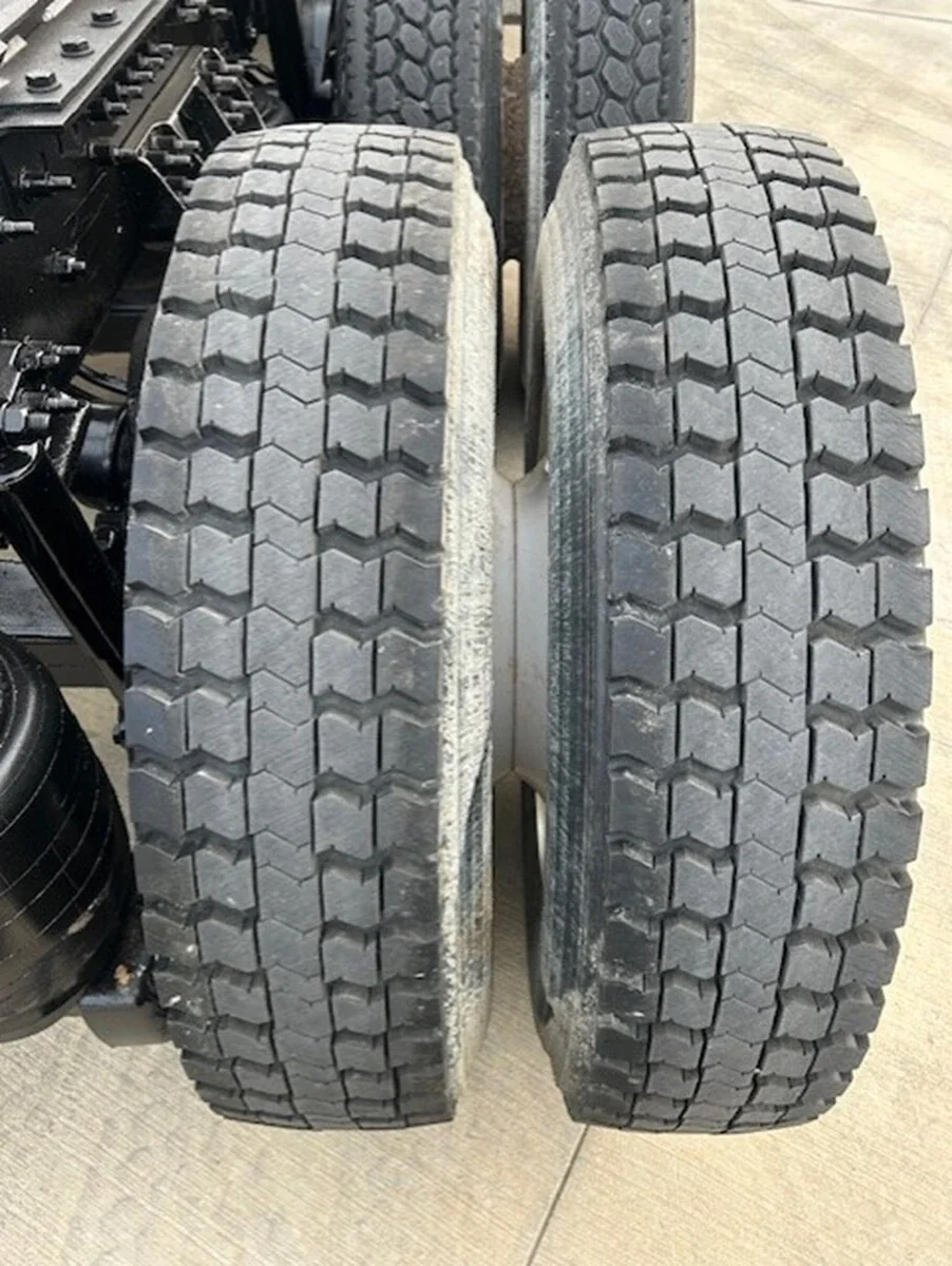 2021 Freightliner 122SD - image 9