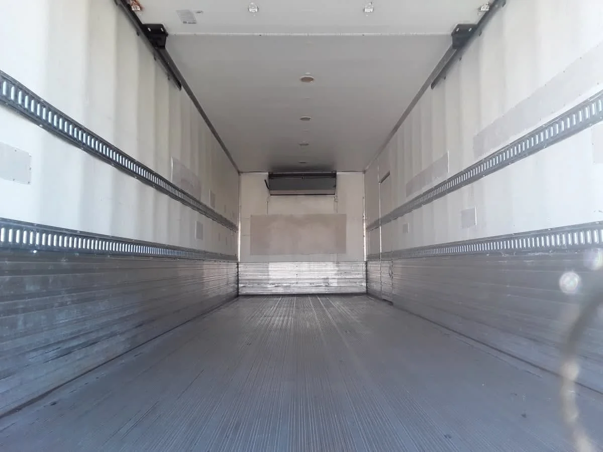 2020 Freightliner M2 106 - image 9