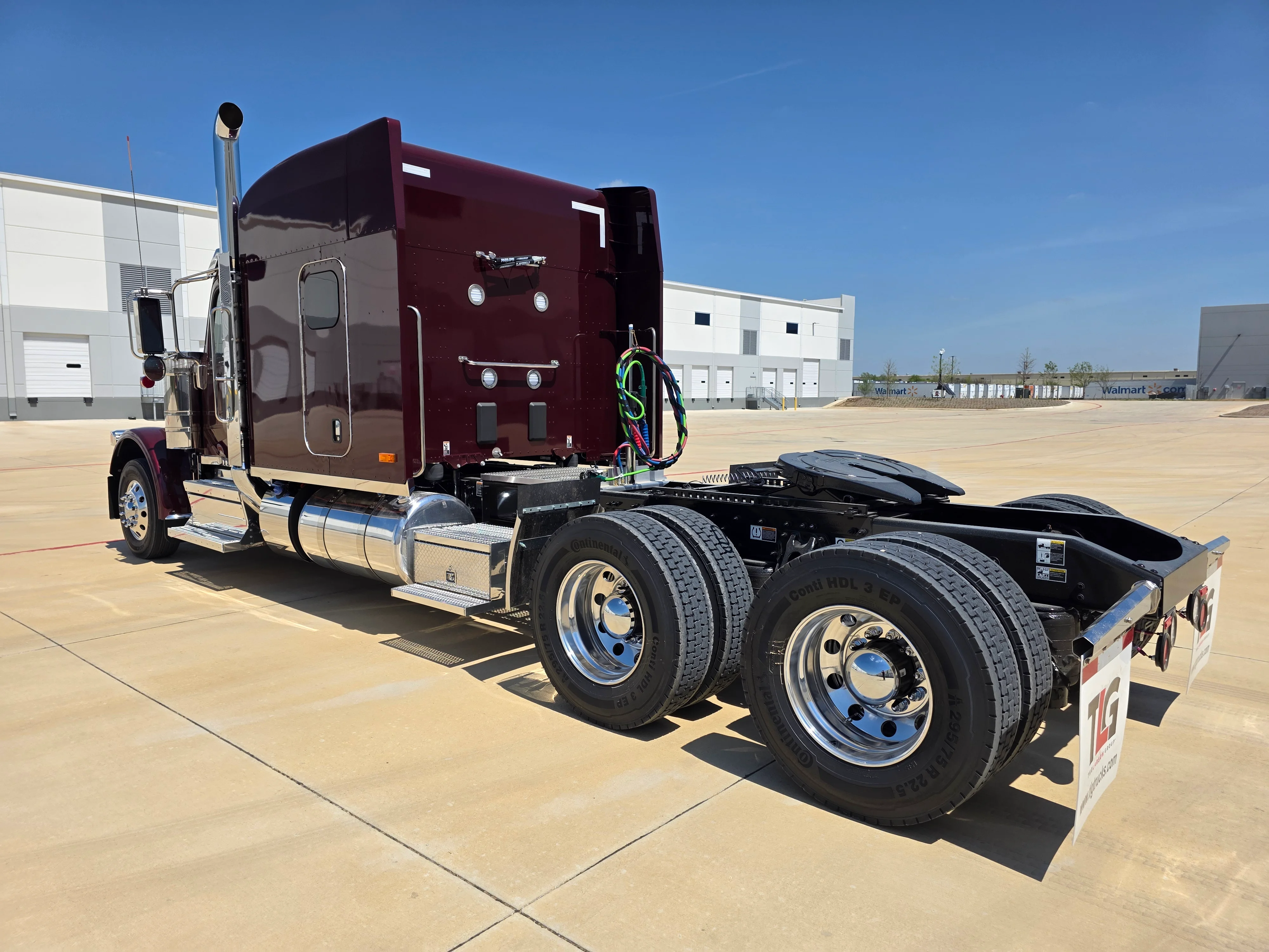 2027 Peterbilt 589 in O'fallon, MO — photo 3