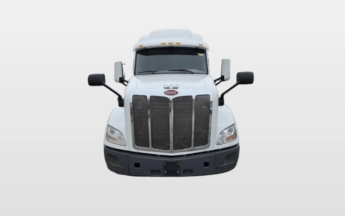 2020 Peterbilt 579 - image 1