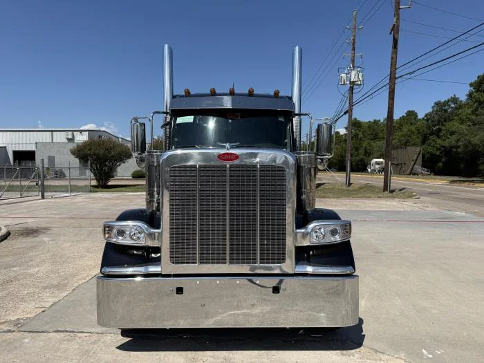 2026 Peterbilt 589 in Houston Northwest, TX — photo 4