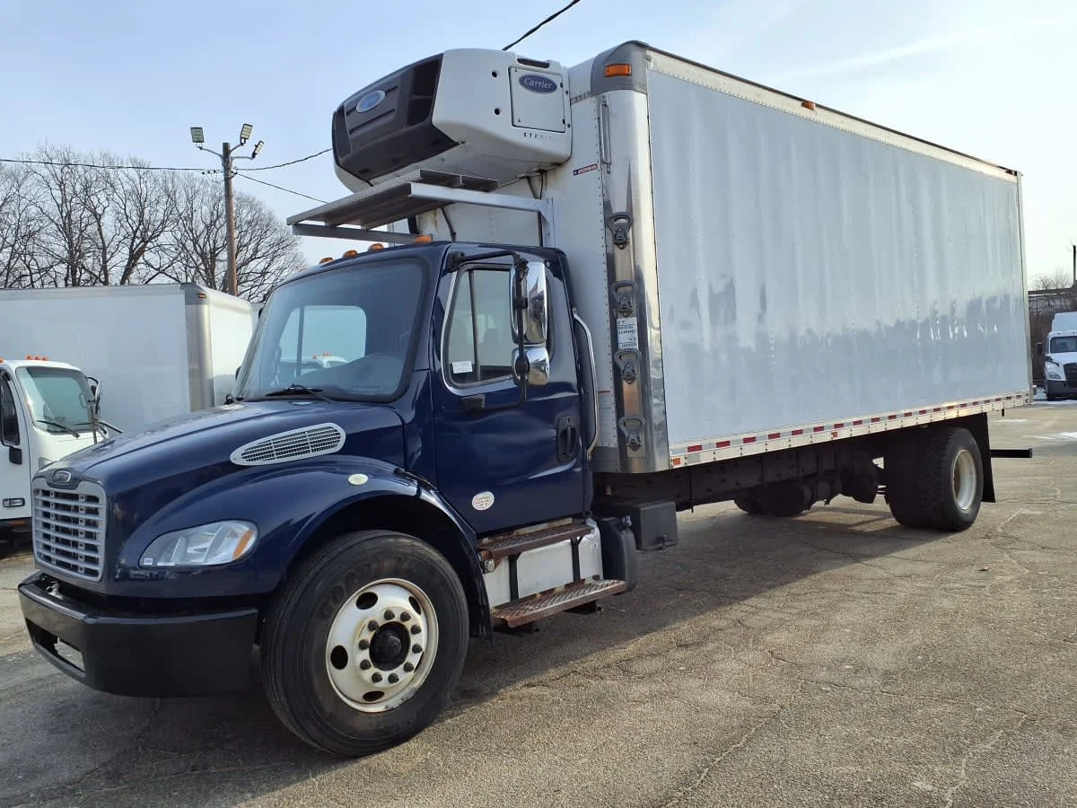 2018 Freightliner M2 106