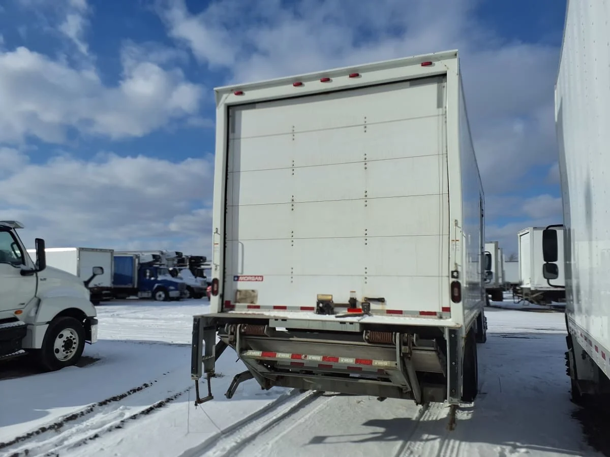 2019 Freightliner M2 106 in Taylor, MI — photo 4