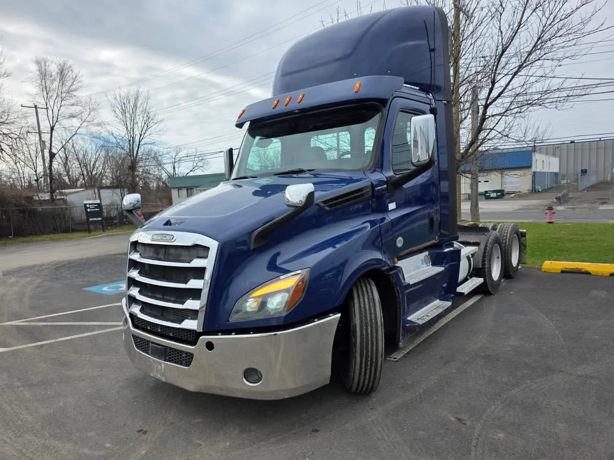 2020 Freightliner Cascadia
