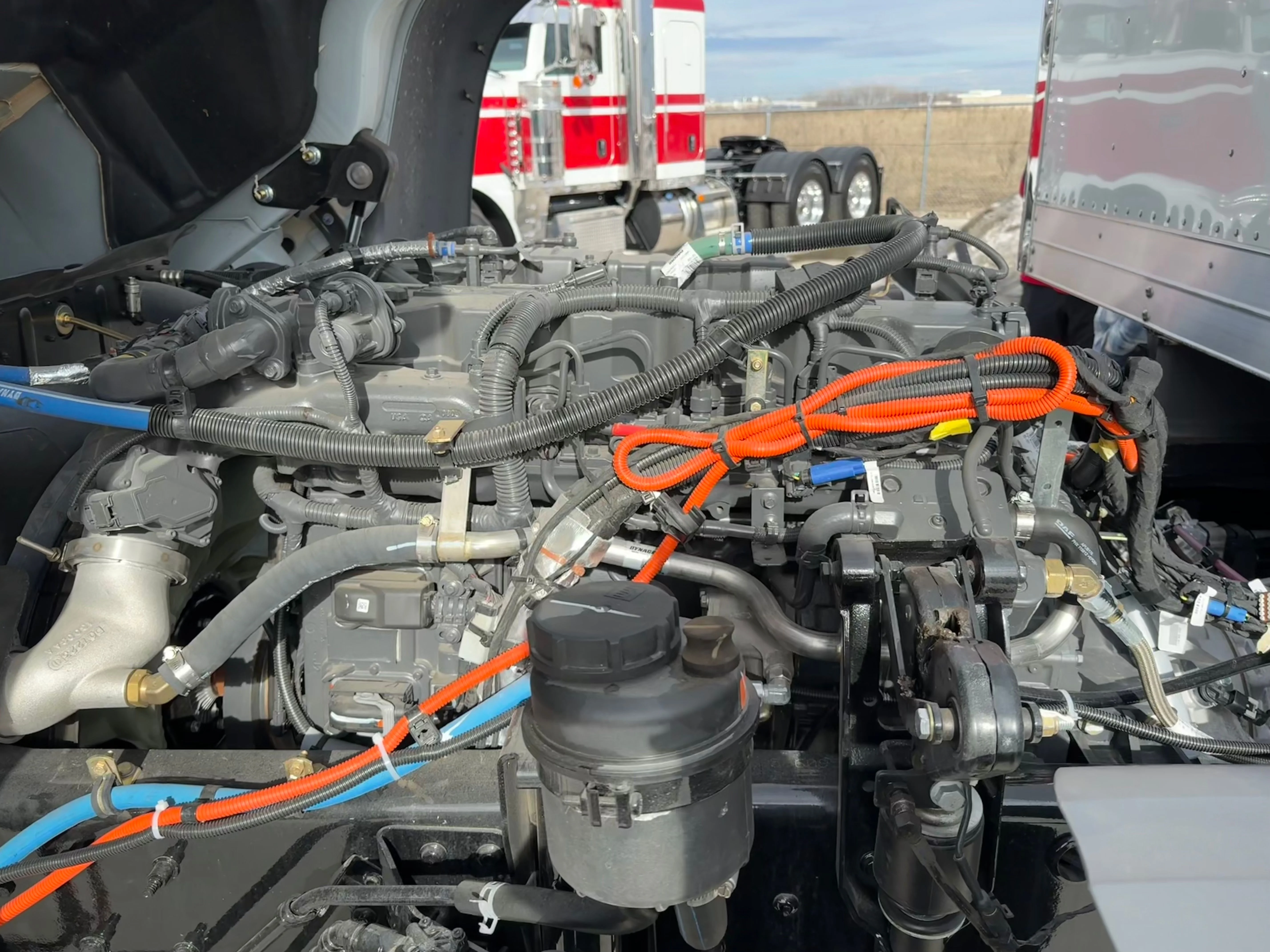 2024 Peterbilt 220EV - image 9