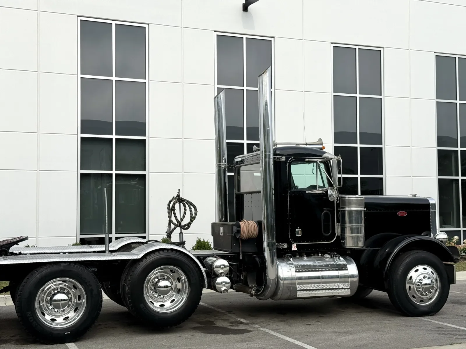 1996 Peterbilt 379 in New Lenox, IL — photo 7