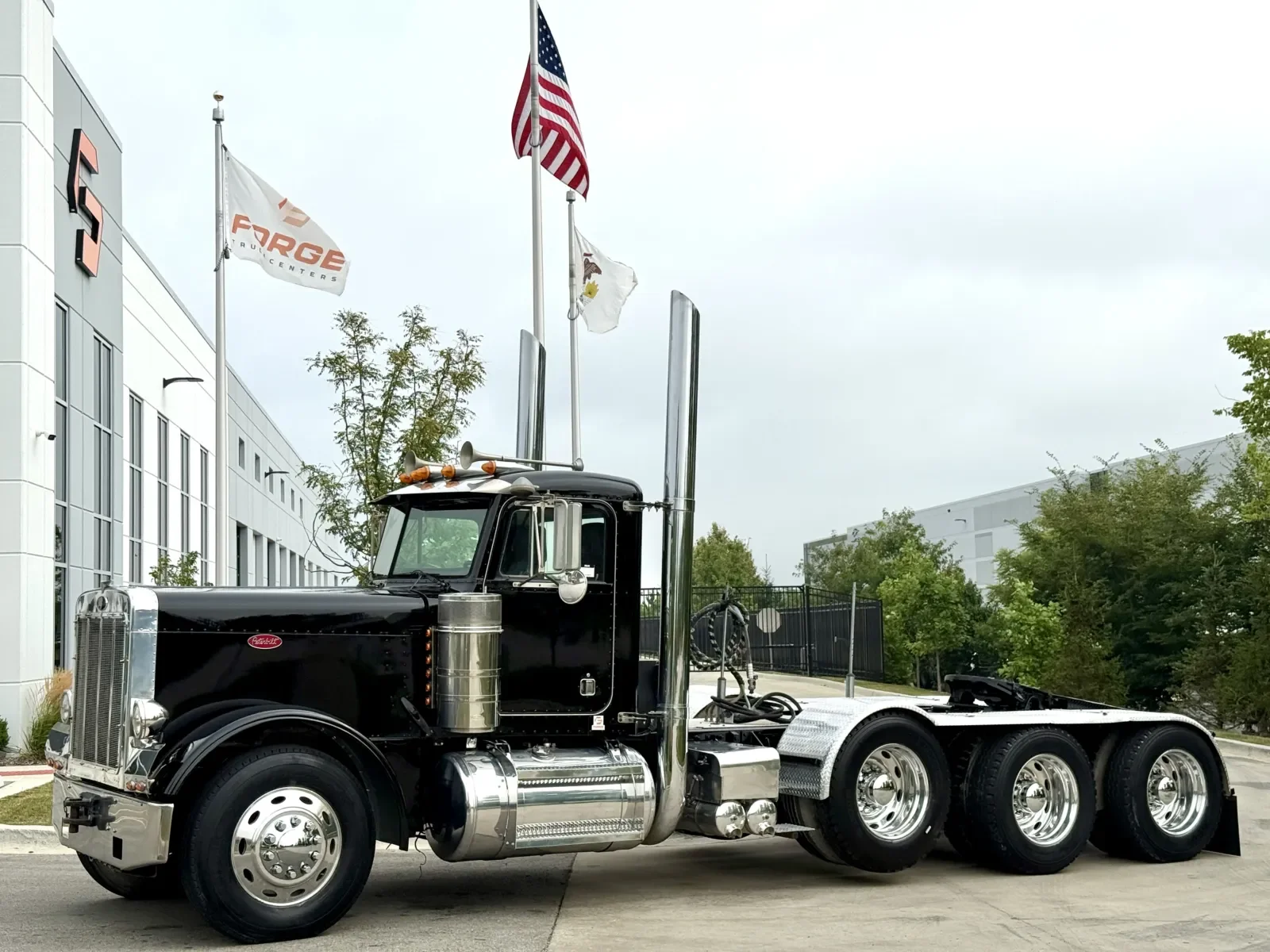 1996 Peterbilt 379