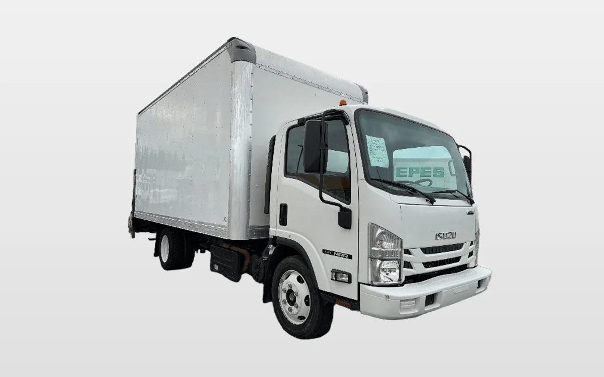 2022 Isuzu NRR - image 1