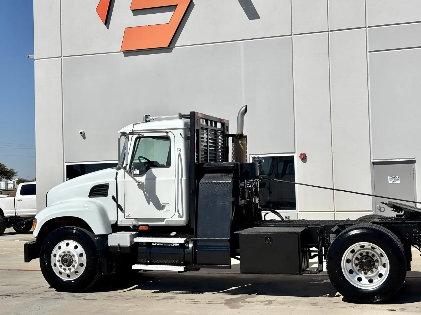 2007 Mack in Hutchins, TX — photo 8