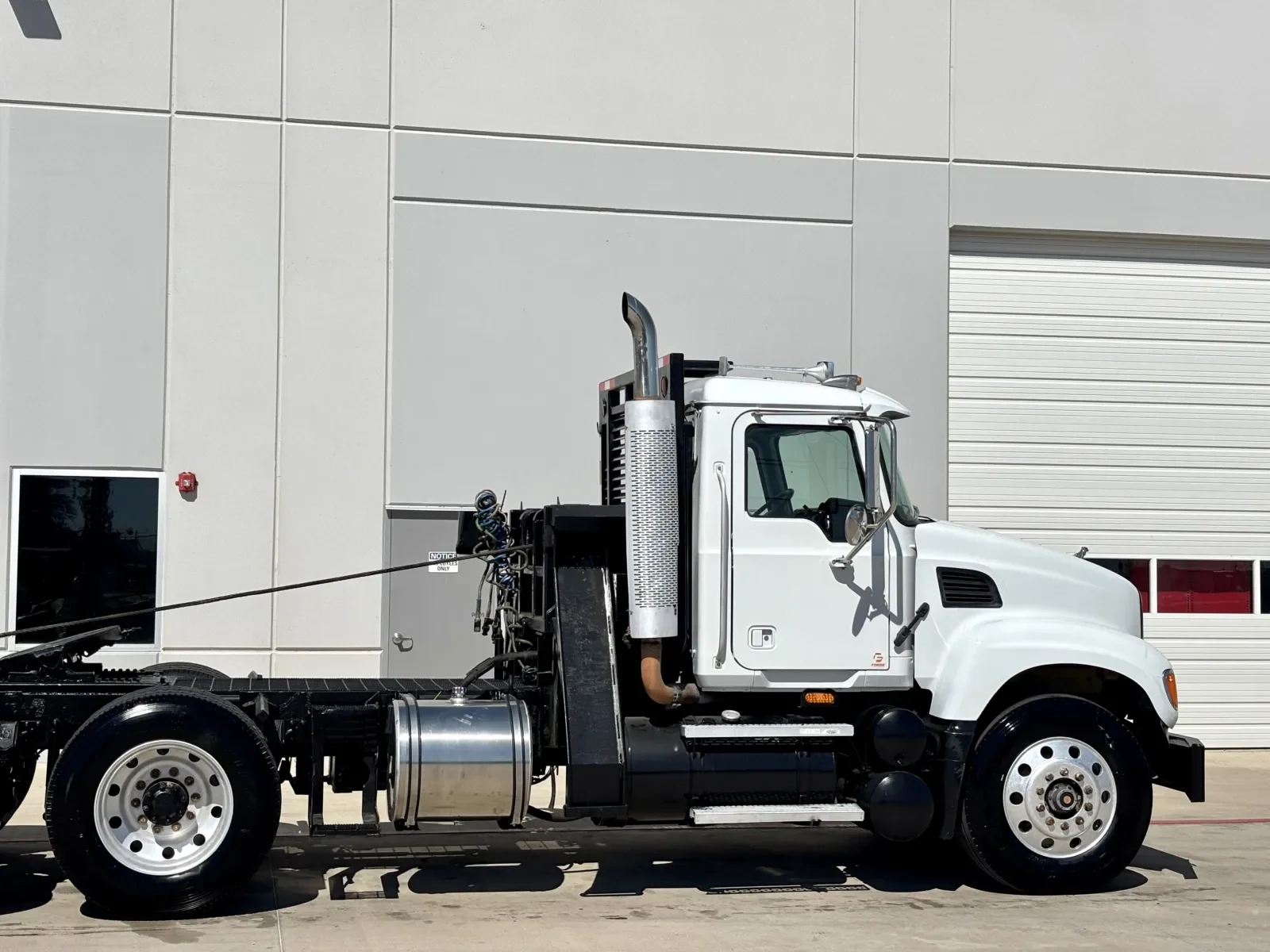 2007 Mack in Hutchins, TX — photo 7