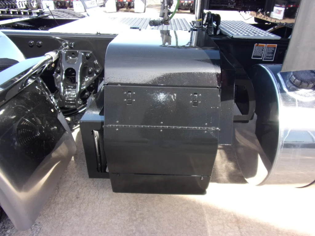 2021 Kenworth W900 in Fort Smith, AR — photo 4