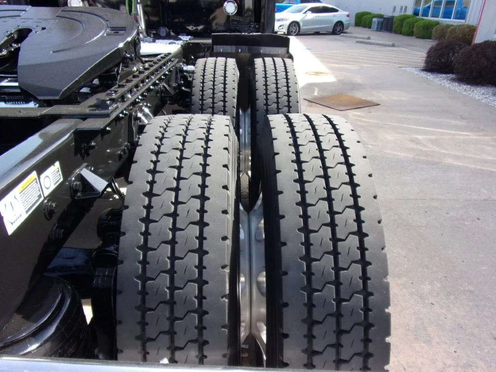 2021 Kenworth W900 in Fort Smith, AR — photo 6