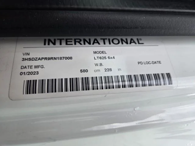 2024 International LT - image 29