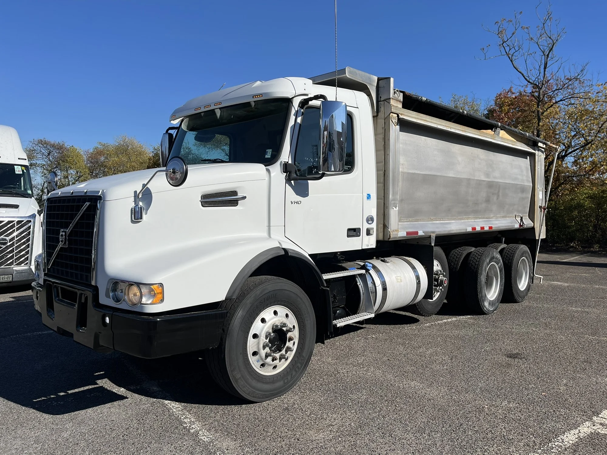 2019 Volvo VHD 300 in New Castle, DE