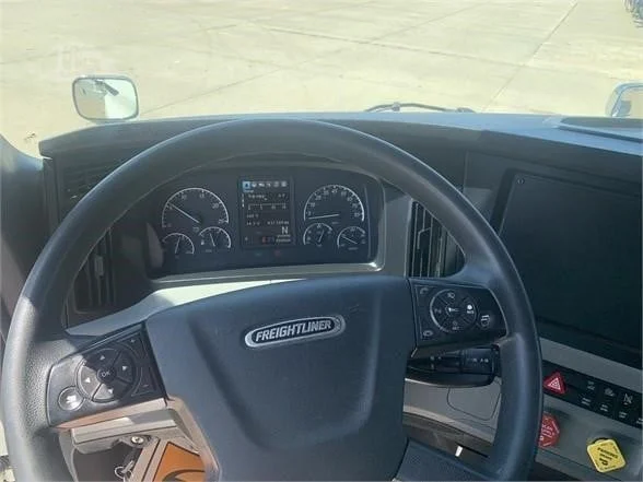 2024 Freightliner Cascadia in Location: Omaha, NE — photo 9