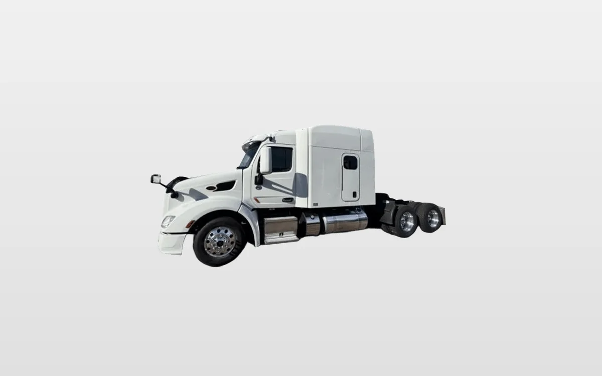 2022 Peterbilt 579 - image 1