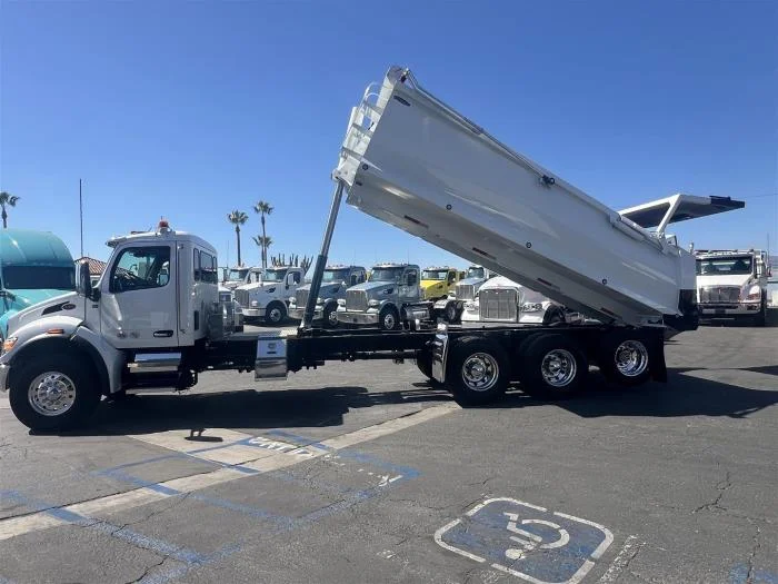 2026 Peterbilt 548 in Sylmar, CA — photo 38