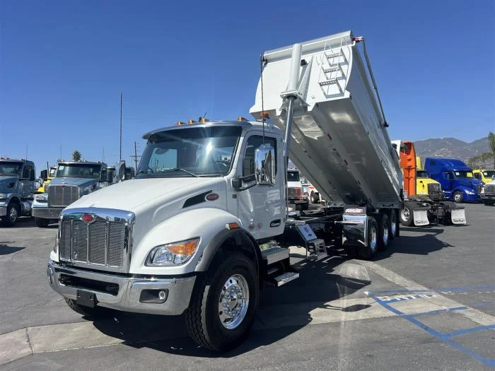 2026 Peterbilt 548 in Sylmar, CA — photo 32