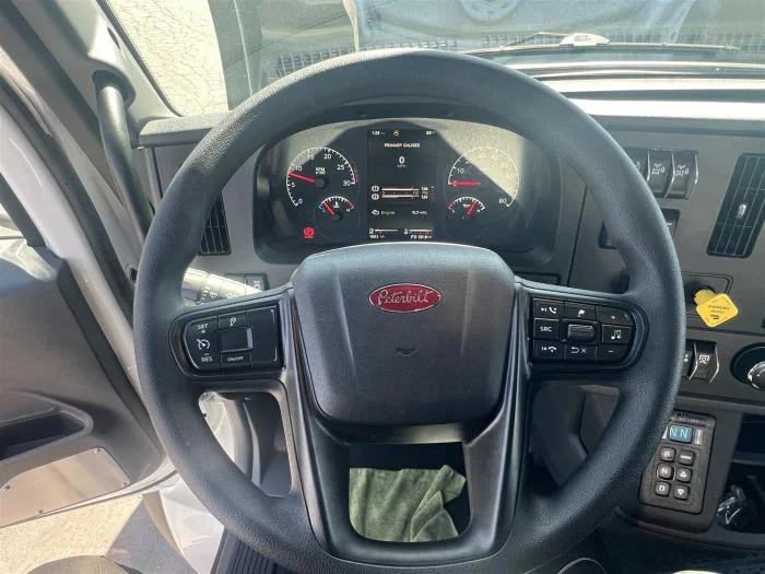 2026 Peterbilt 548 in Sylmar, CA — photo 28