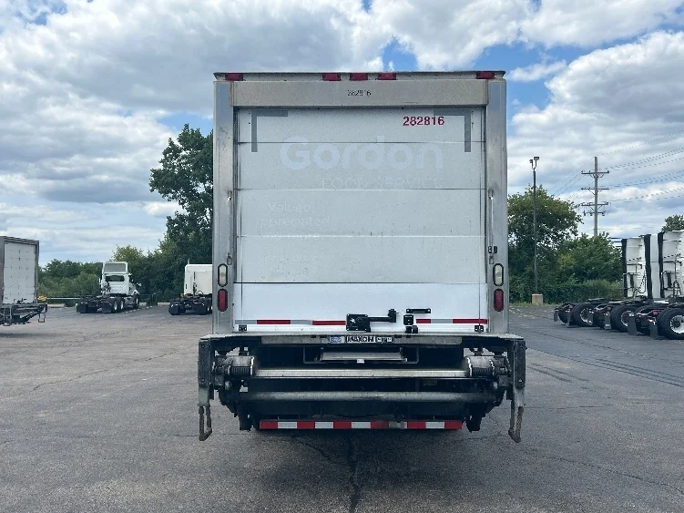 2020 Freightliner eM2 in Chicago (Melrose Park), IL — photo 7