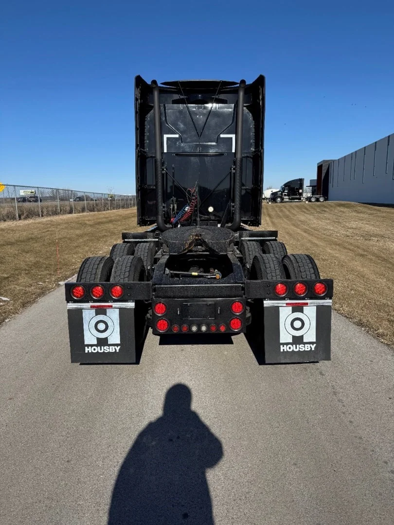 2020 MACK AN64T - USED TRUCKS SLEEPER - image 5