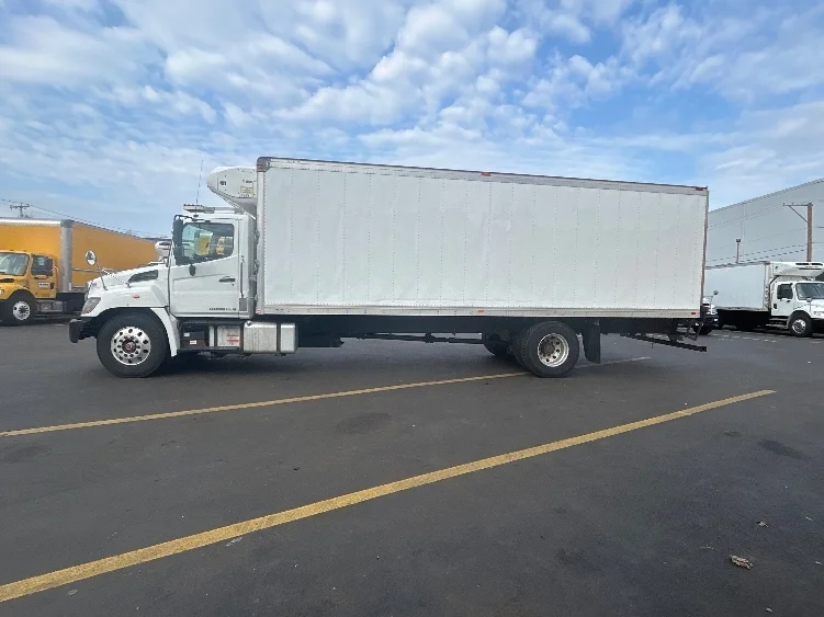 2022 Hino L6 in Albany, NY — photo 4