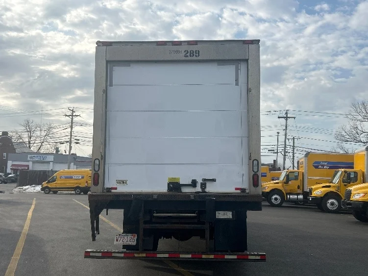 2022 Hino L6 in Albany, NY — photo 7