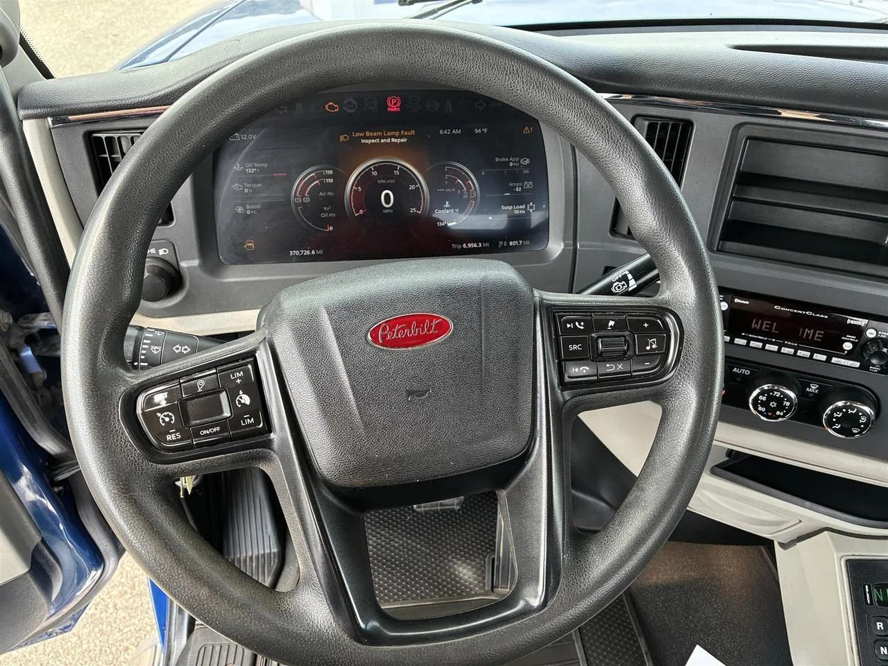 2023 Peterbilt 567 in South St. Paul, MN — photo 10