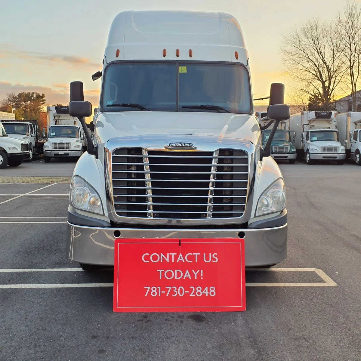 2020 Freightliner Cascadia in Norwood, MA — photo 2