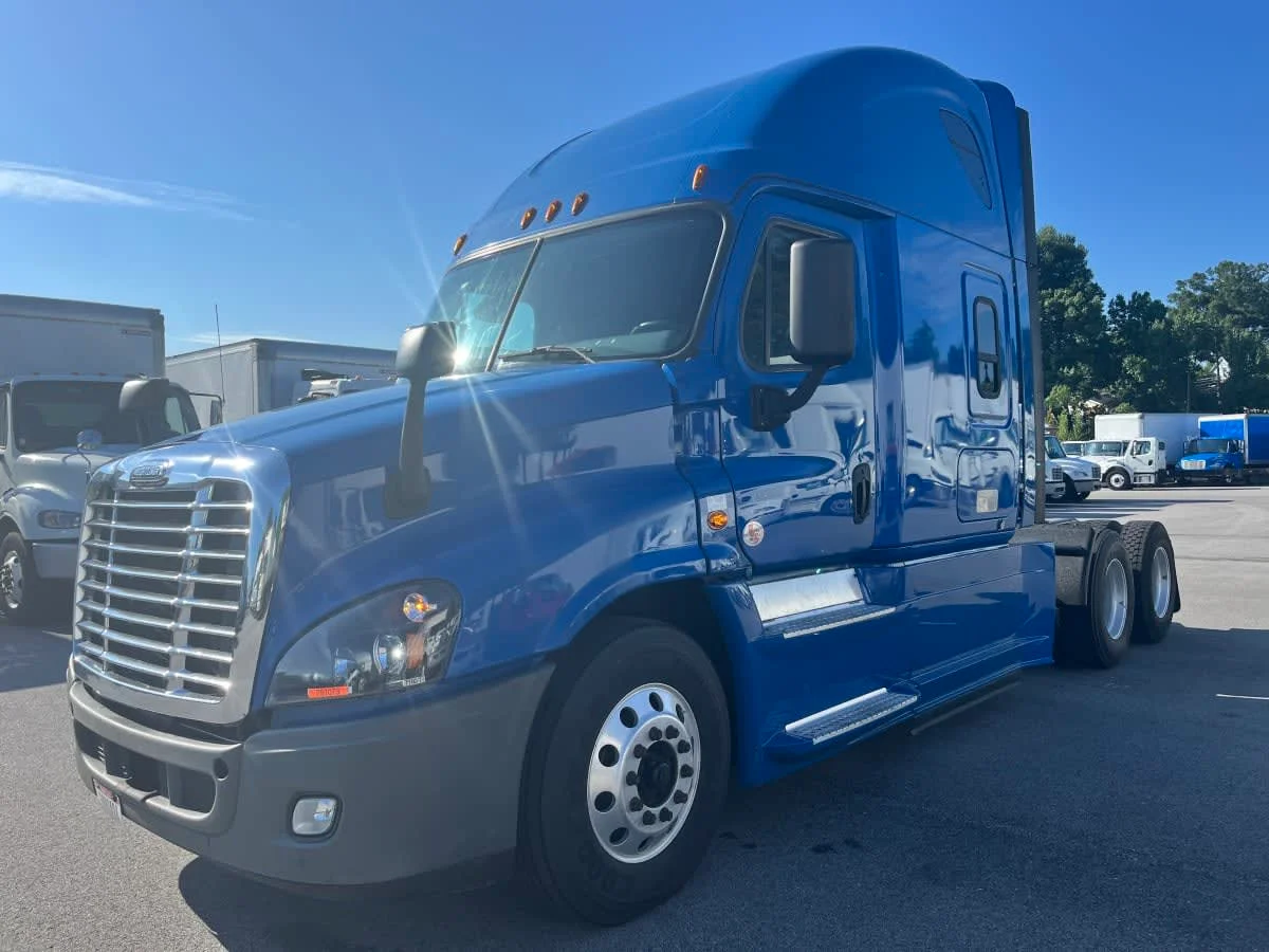 2019 Freightliner Cascadia in Beltsville, MD
