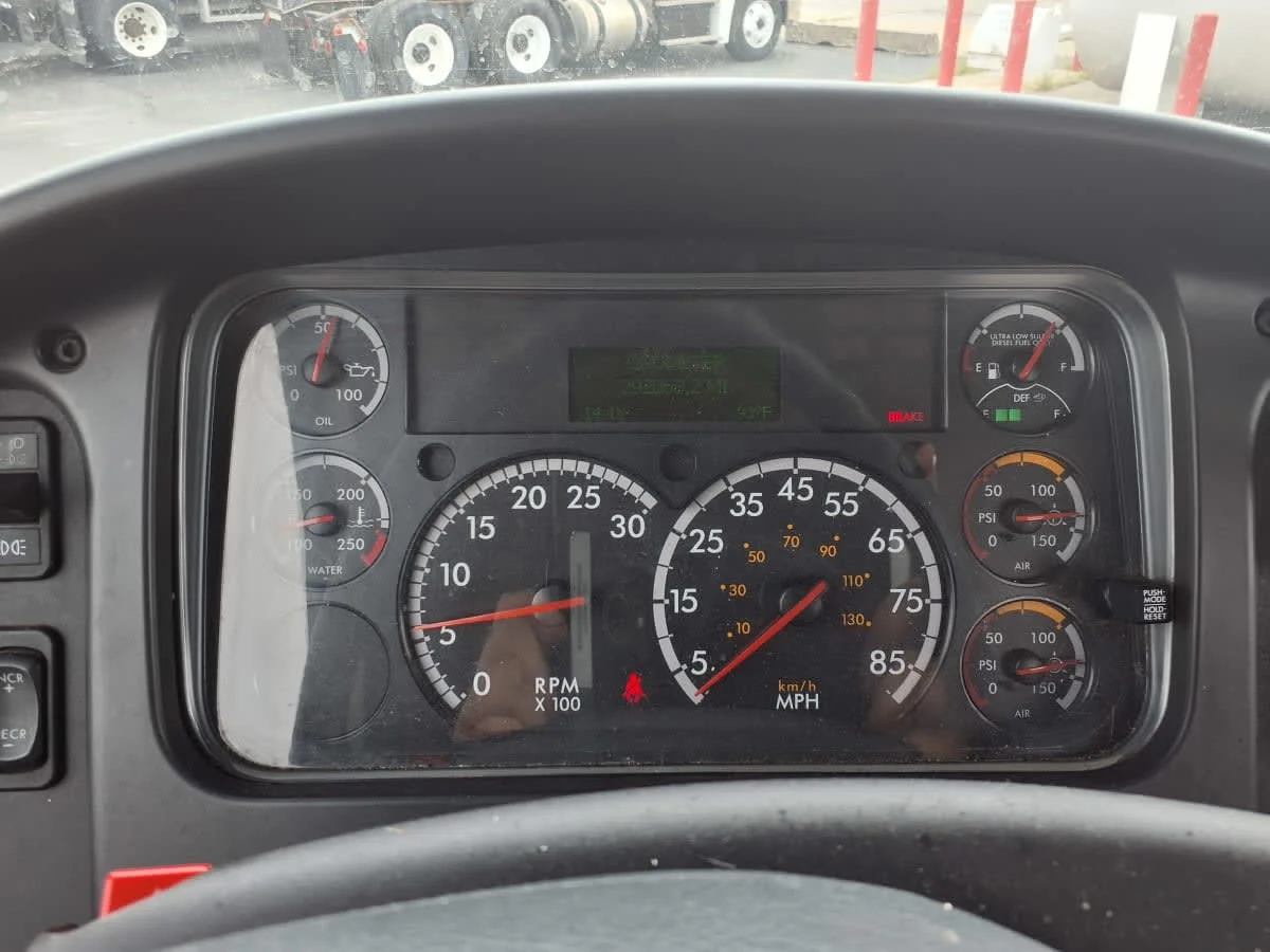 2020 Freightliner M2 112 in Taylor, MI — photo 9