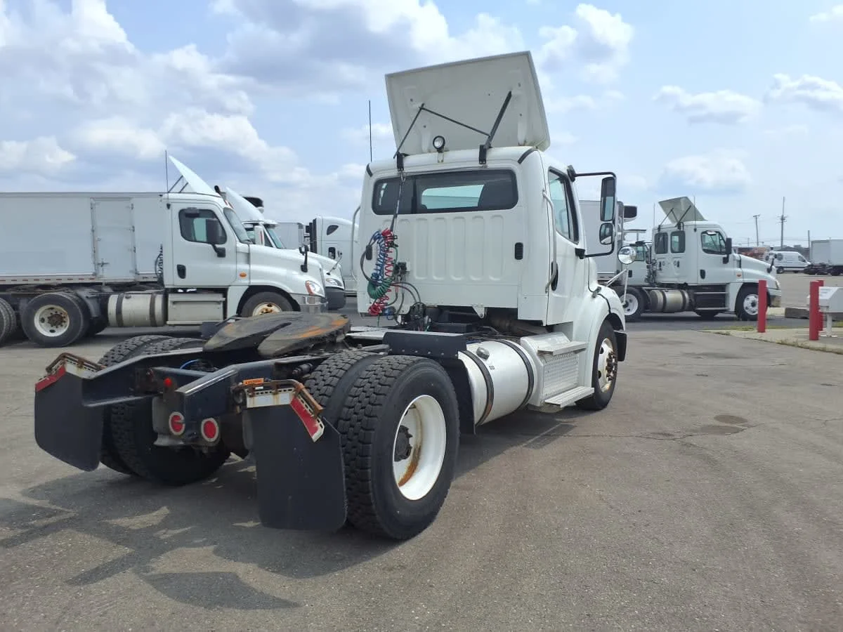 2020 Freightliner M2 112 in Taylor, MI — photo 4