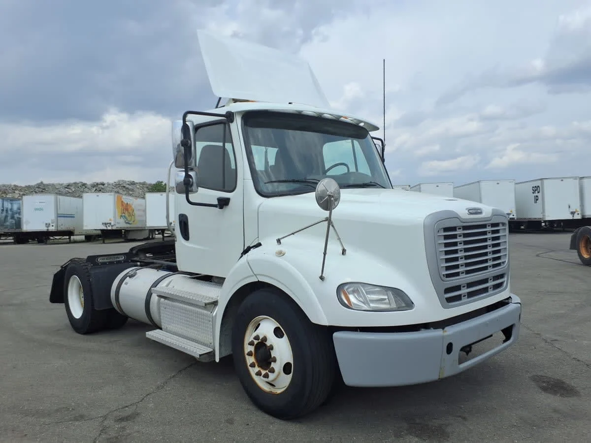 2020 Freightliner M2 112 in Taylor, MI — photo 3