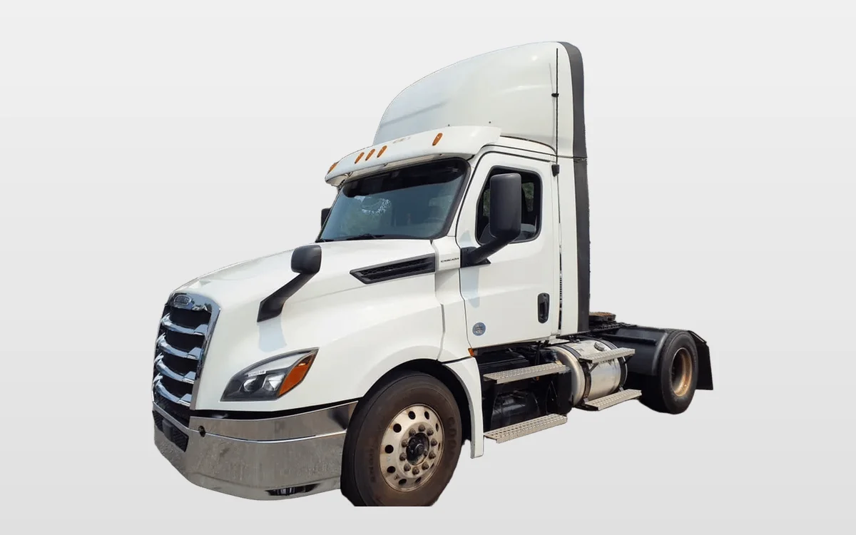 2019 Freightliner - image 1