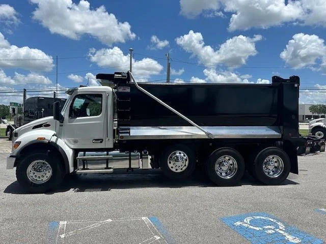 2027 Peterbilt 548 — photo 3