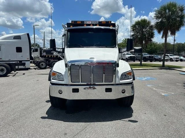 2027 Peterbilt 548 — photo 9