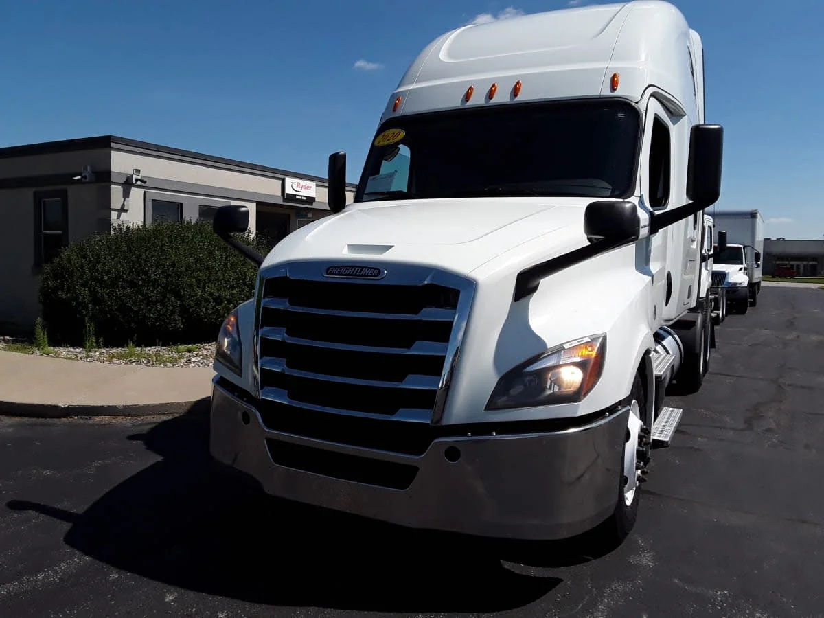 2020 Freightliner Cascadia
