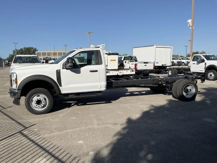 2025 Ford F-550 in Dallas, TX — photo 2